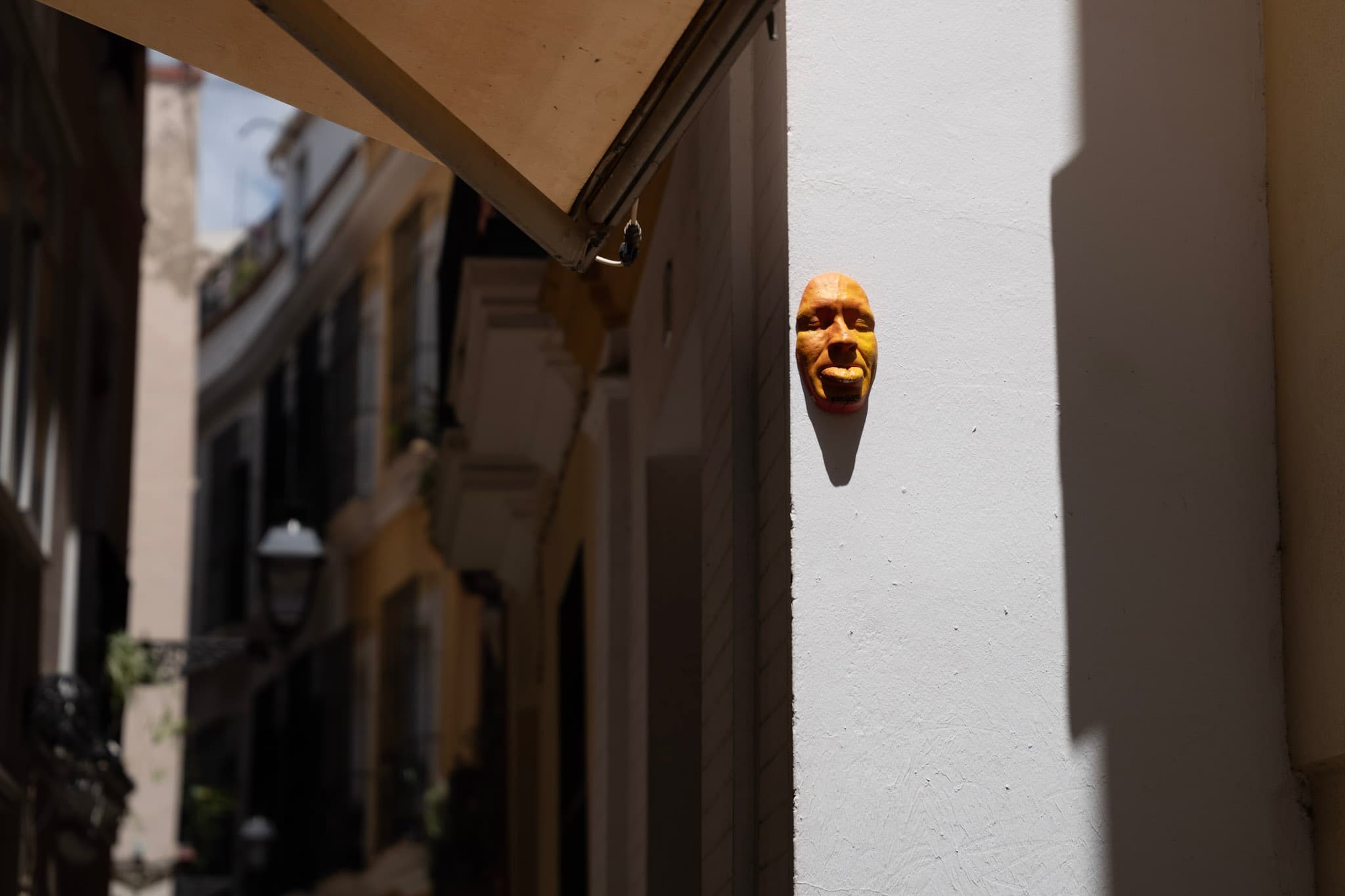 Alley Face, Seville