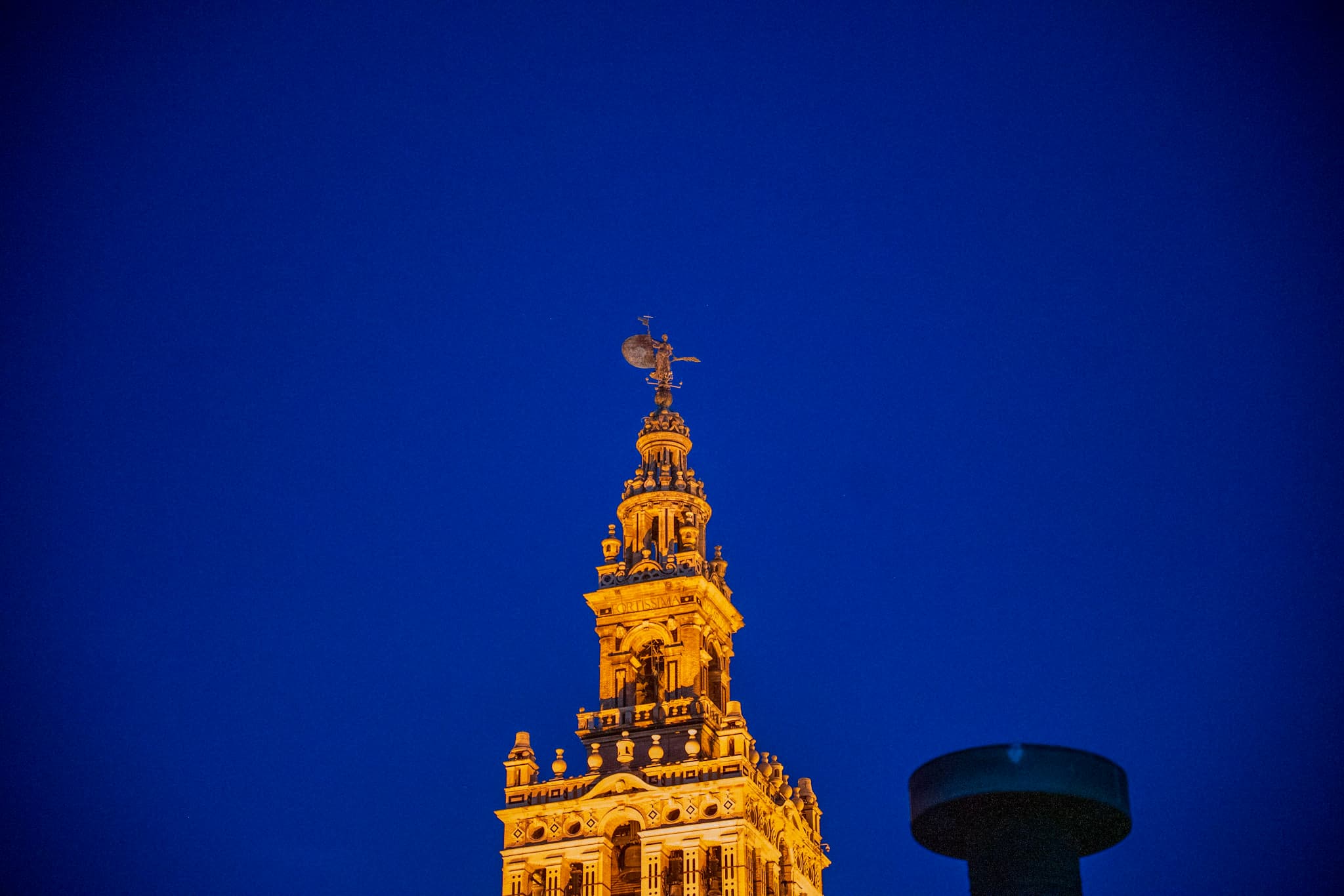 Giralda, Blue Hour